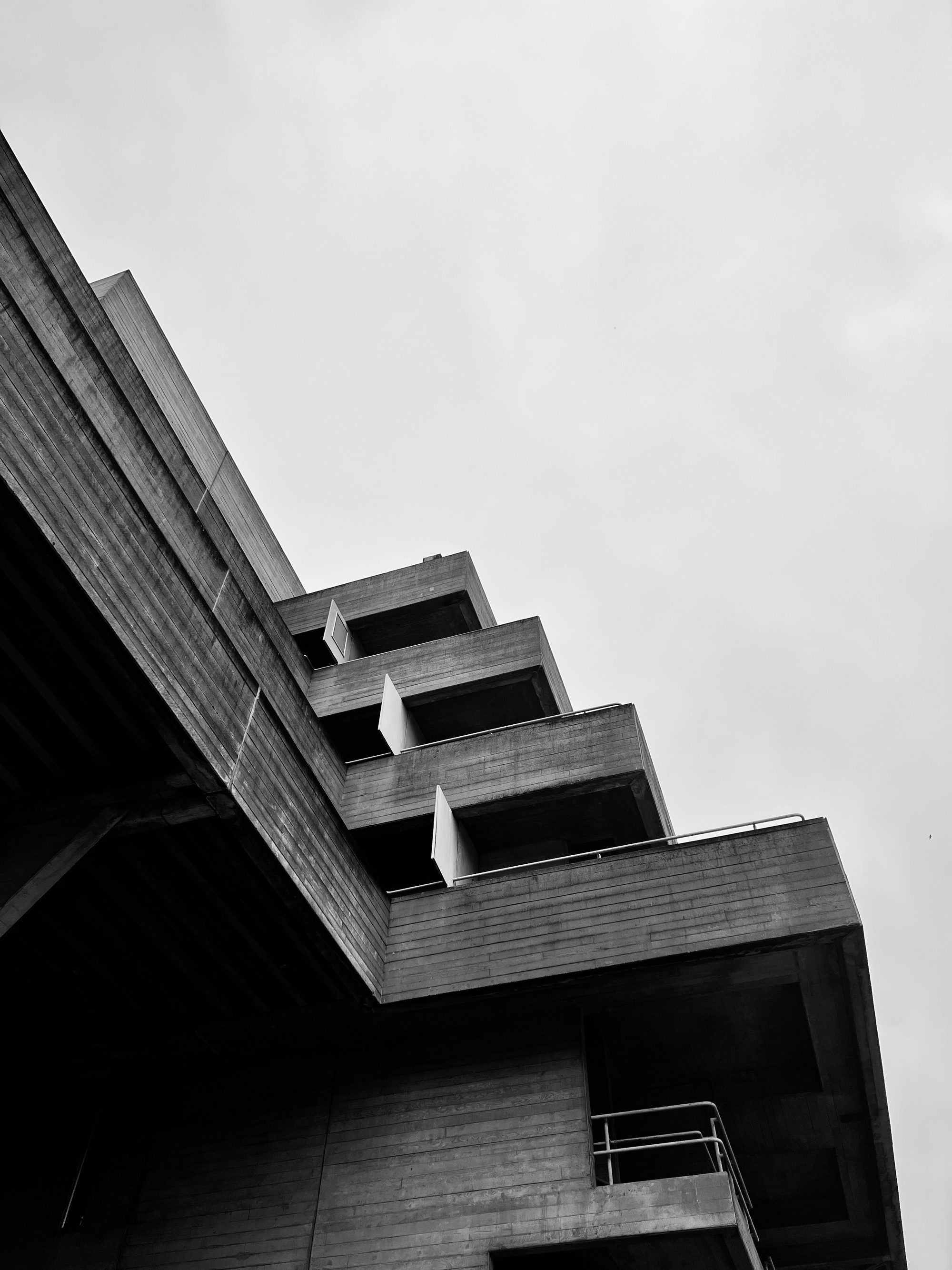 Architecture - Sharp edges