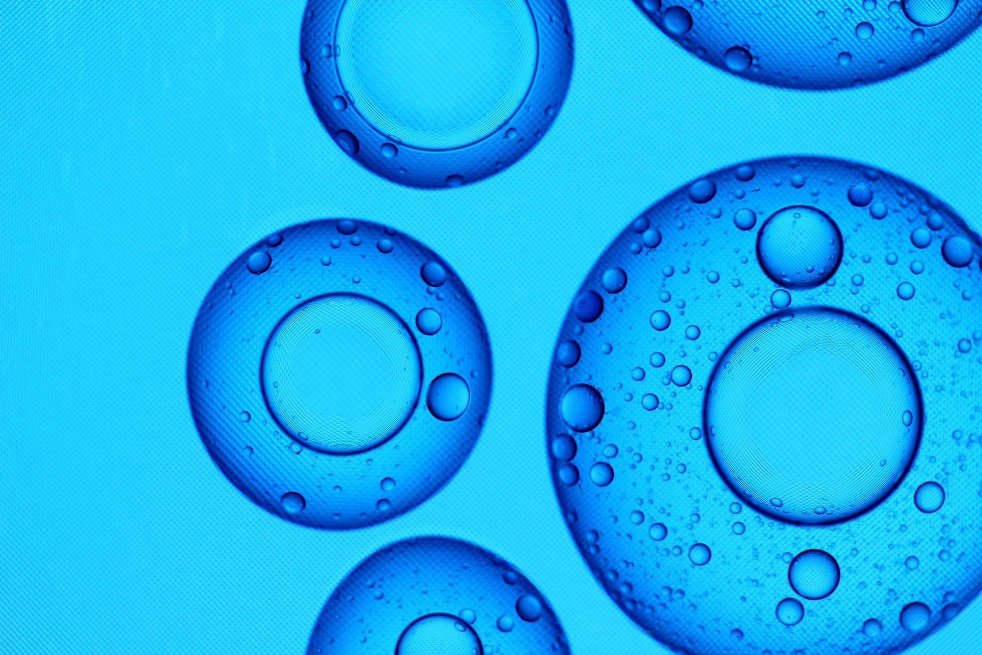 Abstract Liquids — frame 03